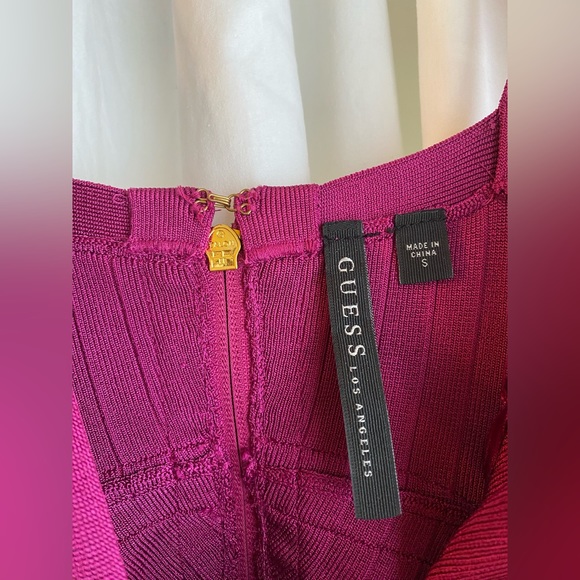 Guess Women's Chevron Mirage Bandage
Dress-Pink: New with tags! - Picture 6 of 6